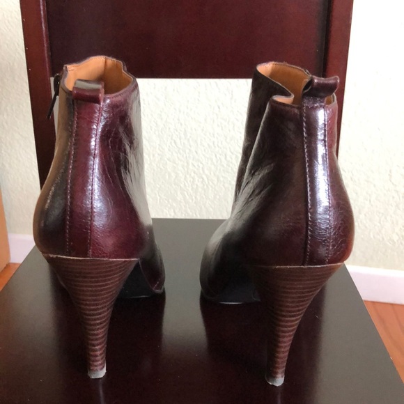 Nine West Ankle Boots - Picture 2 of 4
